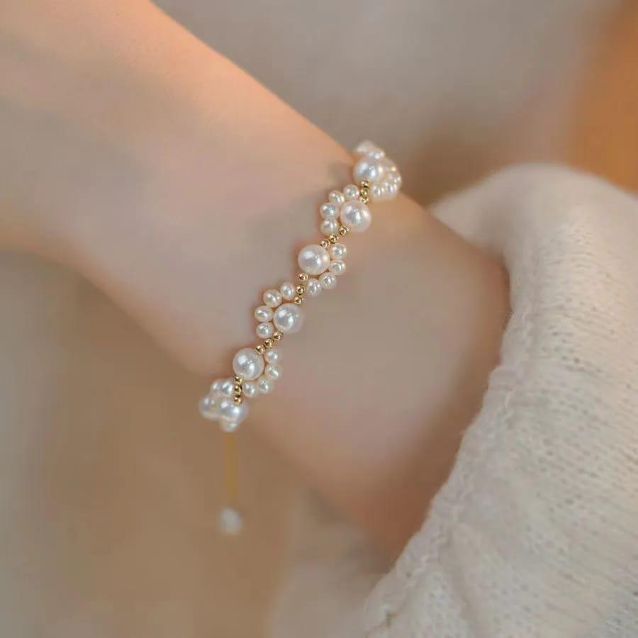 Elegant Pearl Jewelry Set - Necklace + Bracelet for Women✨